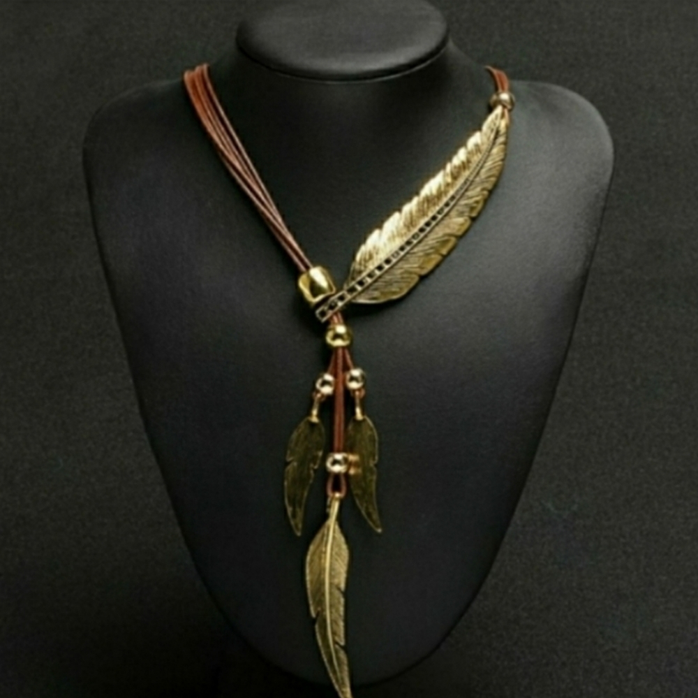 Gold Feather Boho Rhinestone Necklace